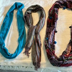Colorful Women's Scarf Set